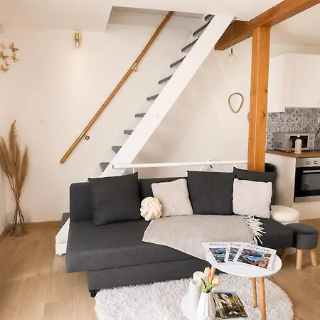 Joli Triplex Proche Colmar Apartament