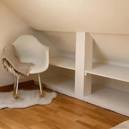 Apartament Joli Triplex Proche Colmar
